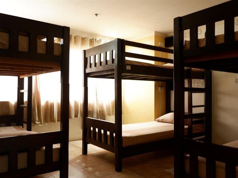 The Fort Budget Hotel- Bonifacio Global City Μακάτι Εξωτερικό φωτογραφία