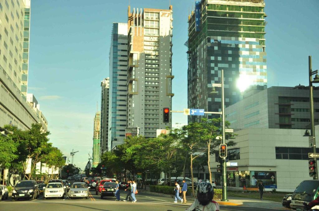 The Fort Budget Hotel- Bonifacio Global City Μακάτι Εξωτερικό φωτογραφία