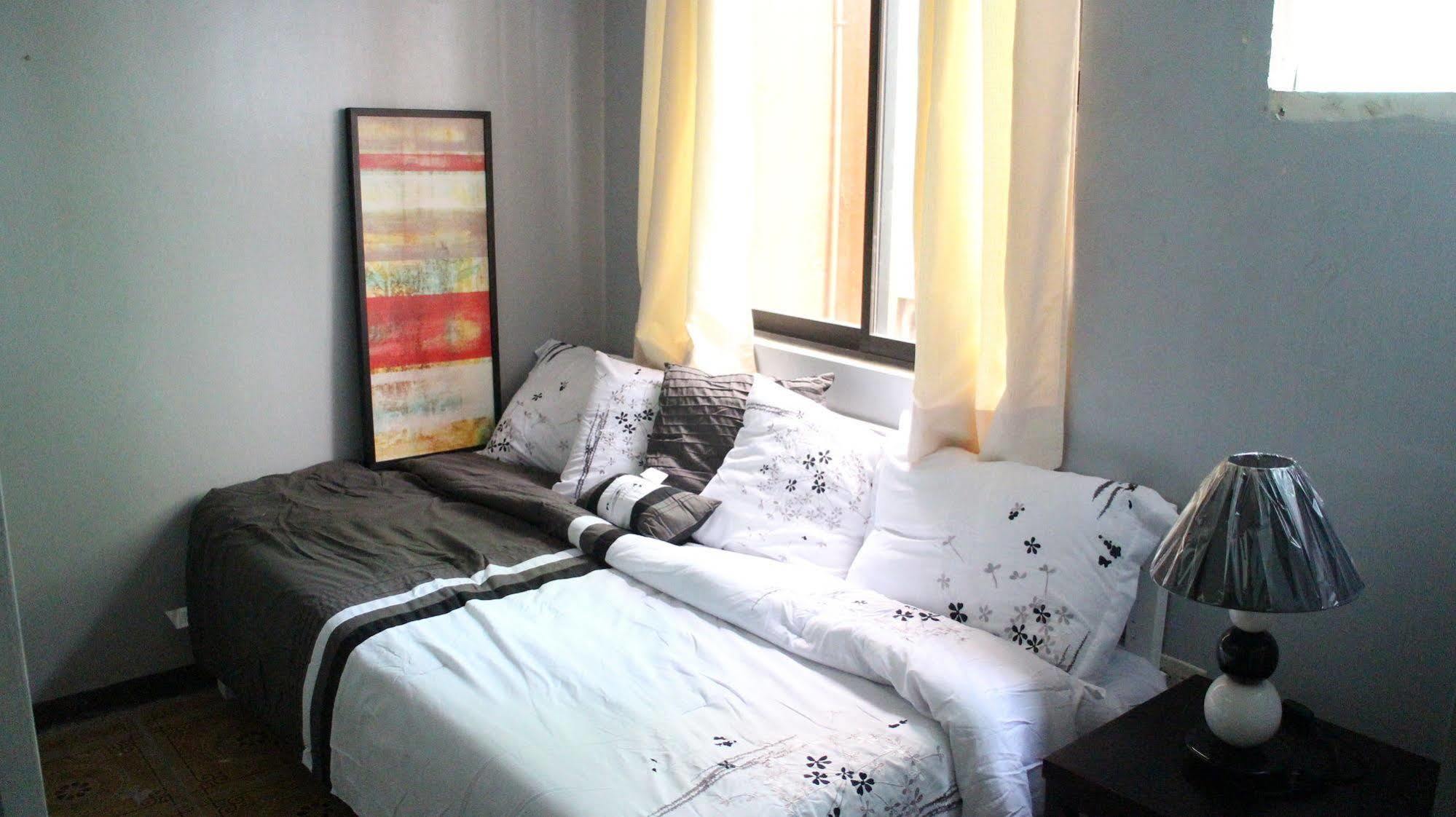 The Fort Budget Hotel- Bonifacio Global City Μακάτι Εξωτερικό φωτογραφία